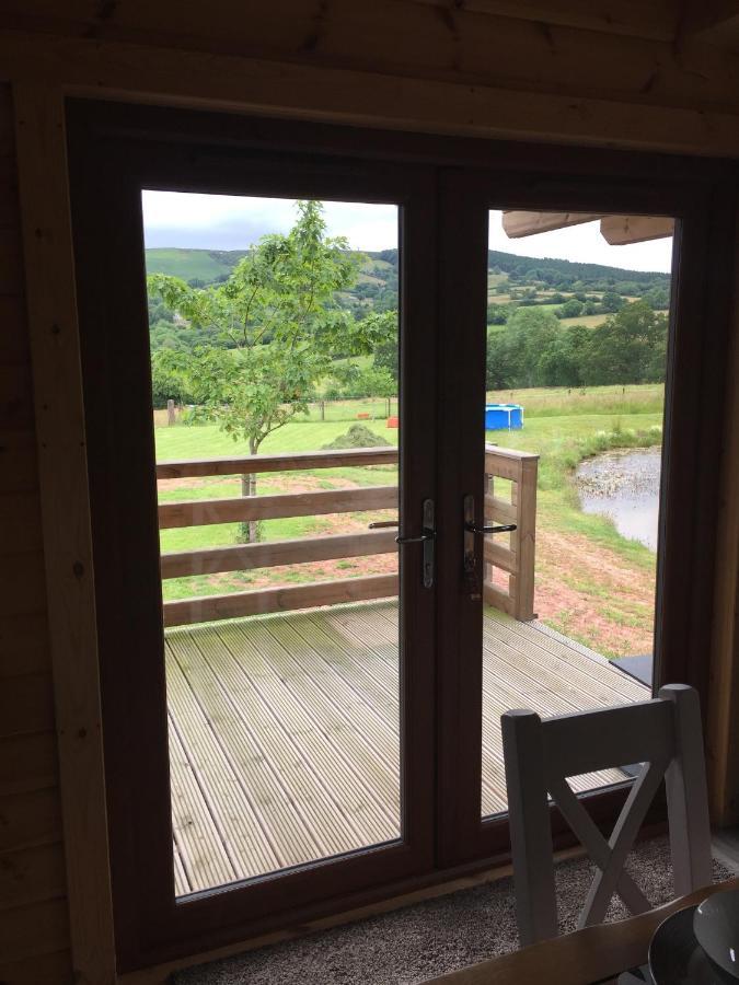 Redwood Lodge Ludlow Esterno foto