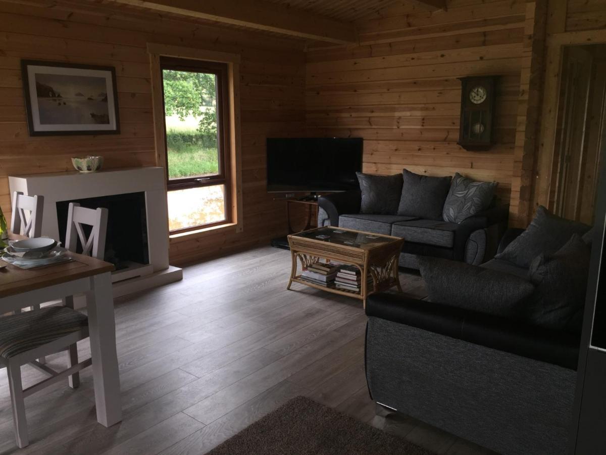Redwood Lodge Ludlow Esterno foto